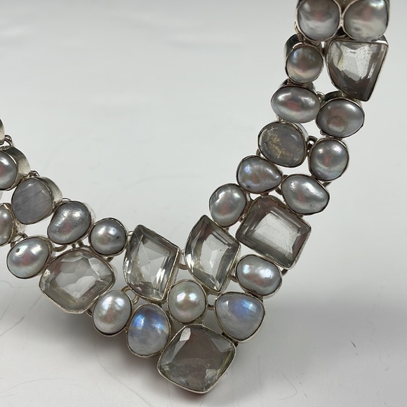 Silver heavy 90kg ,pearl quartz crystal and opalite glass necklace. Hand made - Picture 3 of 7